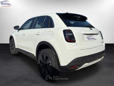 Fiat 600 Hybrid DCT MHEV La Prima Bianco usata Sant'Anastasia