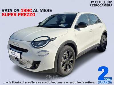 Fiat 600 Hybrid DCT MHEV La Prima Bianco usata Sant'Anastasia