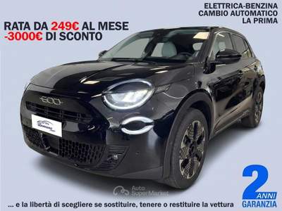 Fiat 600 Hybrid DCT MHEV La Prima Nero usata Sant'Anastasia