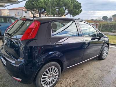 Fiat Punto 1.3 MJT II S&S 95 CV 5p. Street Blu/Azzurro usata Sirolo