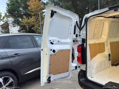 Fiat Scudo Scudo 1.5 BlueHDi 120 Furg. Bianco usata Bernalda