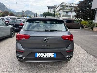 Volkswagen T-Roc T-Roc 1.0 TSI 115CV Style BMT Grigio usata Arco