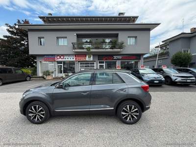 Volkswagen T-Roc T-Roc 1.0 TSI 115CV Style BMT Grigio usata Arco