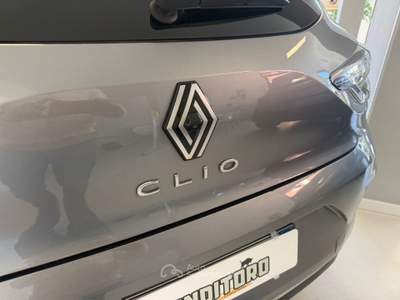 Renault Clio Clio TCe 90 CV TECHNO Grigio usata Collegno