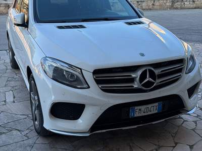 Mercedes-Benz GLE AUTO IN OTTIME CONDIZIONI, GOMMATA DA POCO. Bianco usata CASTELLANA GROTTE