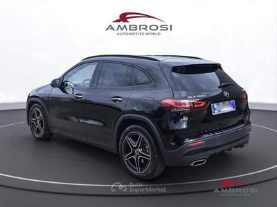 Mercedes-Benz GLA 200 d Automatic 4Matic Premium Nero usata Corciano