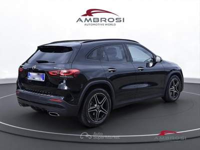 Mercedes-Benz GLA 200 d Automatic 4Matic Premium Nero usata Corciano