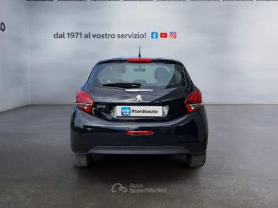 Peugeot 208 BlueHDi 75 5 porte Allure Nero usata Castagnaro