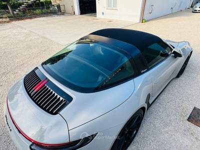Porsche 911 Targa 4S   -FULL- Bianco usata Stra