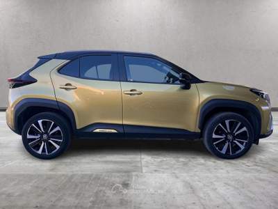 Toyota Yaris Cross 1.5 Hybrid 5p. E-CVT Giallo usata Sassari