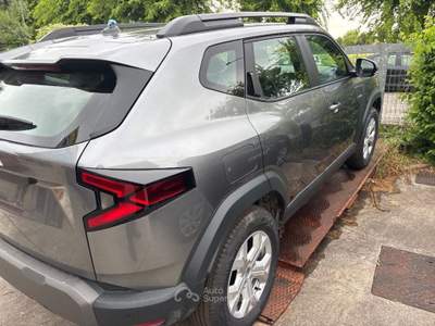 Dacia Duster Hybrid 140 CV Expression Grigio usata Asigliano Veneto