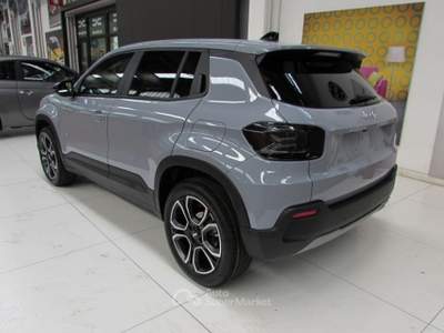 Jeep Avenger 1.2 Turbo 110 CV MHEV Summit KMZERO Grigio usata Rho