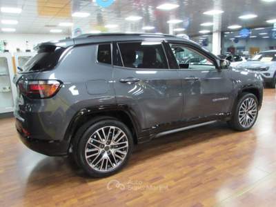 Jeep Compass 1.5 Turbo T4 130 CV MHEV 2WD Summit Grigio usata Rho
