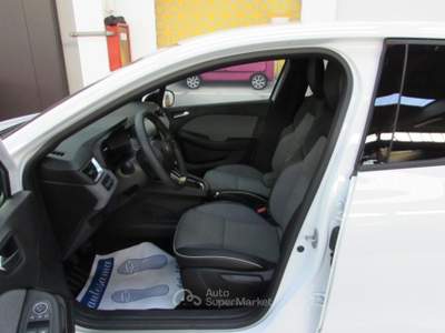 Renault Clio TCe 90 CV 5 porte Techno Bianco usata Rho