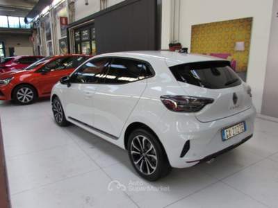 Renault Clio TCe 90 CV 5 porte Techno Bianco usata Rho