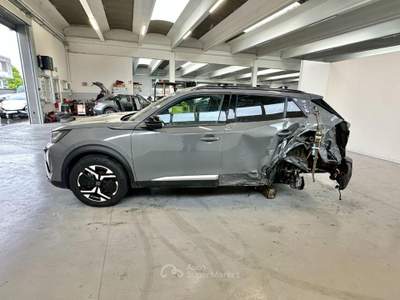 Peugeot 2008 HYBRID 136 E-DCS6 GT Grigio usata Megliadino San Vitale