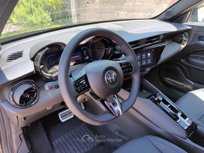 Alfa Romeo Junior 1200 HYBRID SPECIALE 145CV EDCT6 CAM F1 MATRIX Nero usata Vetralla