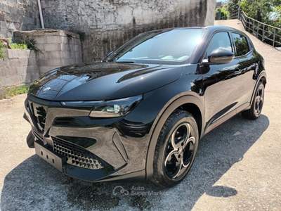 Alfa Romeo Junior 1200 HYBRID SPECIALE 145CV EDCT6 CAM F1 MATRIX Nero usata Vetralla