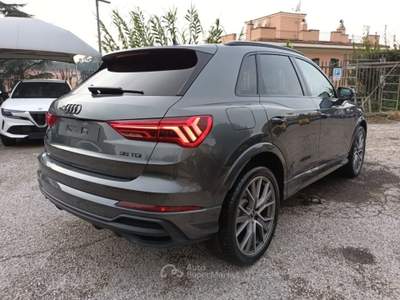 Audi Q3 35 TDI BLACK-LINE S-TRONIC NAV CAM"20 BARRE Grigio usata Vetralla