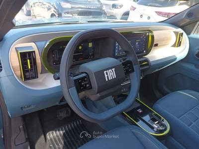 Fiat Grande Panda 1200 HYBRID LA PRIMA 110CV AUT NAV CARPLAY CAM"17 Blu/Azzurro usata Vetralla