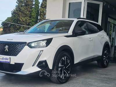 Peugeot 2008 1.5 bluehdi Allure s&s 130cv eat8 Bianco usata Vittoria