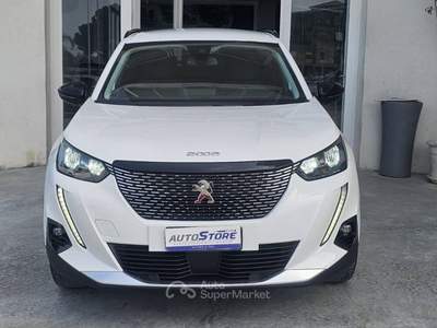 Peugeot 2008 1.5 bluehdi Allure s&s 130cv eat8 Bianco usata Vittoria