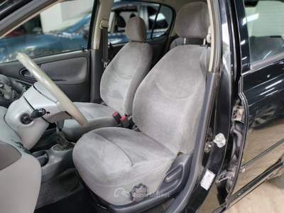 Toyota Yaris Yaris I 1.0 5p del 2000 Nero usata Chivasso