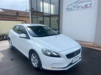 Volvo V40 2.0 d2 Business Bianco usata Agliana