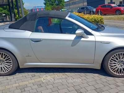 Alfa Romeo Spider 2.4 JTDm 210CV Argento usata Cittadella
