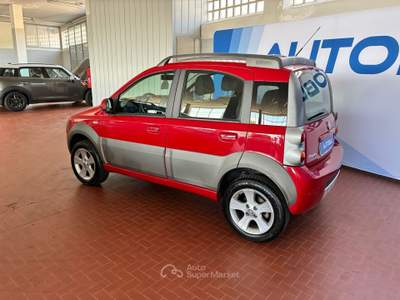 Fiat Panda 1.3 mjet 4X4 Rosso usata Bollengo