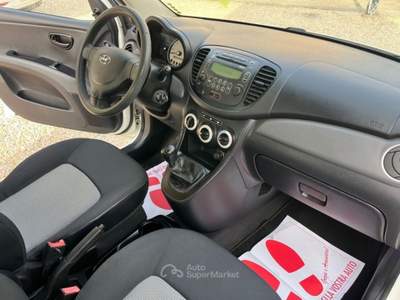 Hyundai i10 unipro’ pochi km perfetta Bianco usata Roma