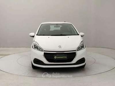 Peugeot 208 1.2 puretech Active s&s 82cv 5p neopatentati Bianco usata Torino