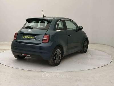 Fiat 500e 42 kWh Icon Verde usata Torino
