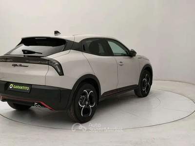 Alfa Romeo Junior 1.2 ibrida Speciale 145cv edct6 Beige usata Torino
