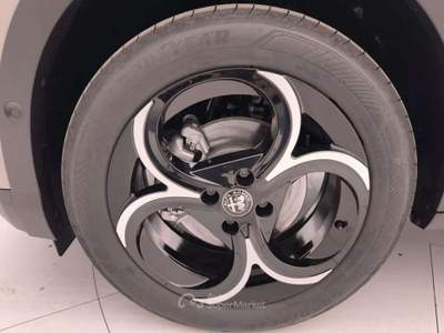 Alfa Romeo Junior 1.2 ibrida Speciale 145cv edct6 Beige usata Torino