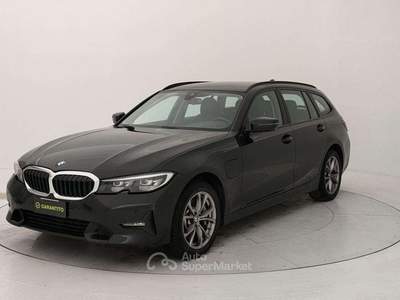 BMW Serie 3 330e 330 330e xdrive Sport auto Nero usata Torino