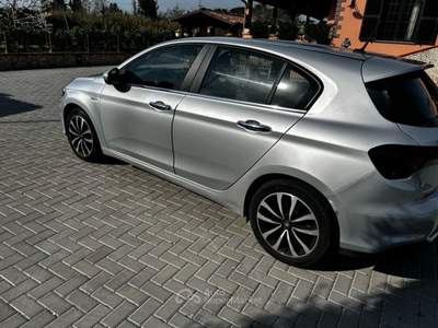 Fiat Tipo ottime prestazioni vendo per passaggio ad auto aziendale Argento usata Guidonia Montecelio