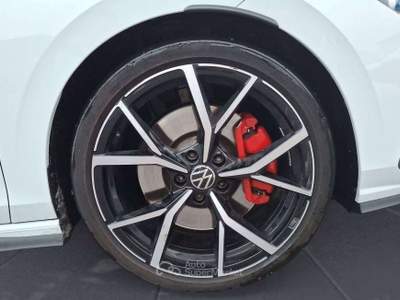 Volkswagen Golf 2.0 tsi 245cv dsg Black style tetto 19" 2023 Bianco usata Monte Compatri