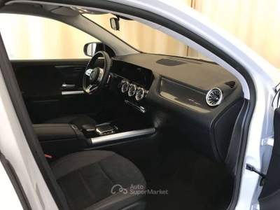 Mercedes-Benz GLA Amg auto 2023 163cv night camera 19" vari colori Bianco usata Monte Compatri