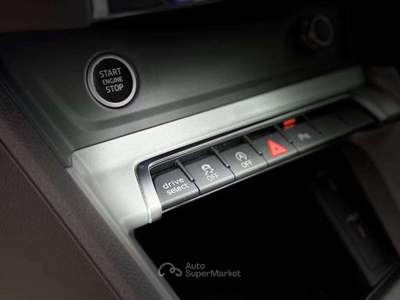 Audi Q3 Sportback 35 1.5 tfsi S line S-tronic camera 2023 19" Bianco usata Monte Compatri