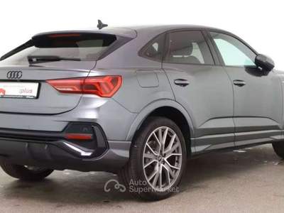 Audi Q3 Sportback 35 1.5 tfsi S line S-tronic Identity black 2022 camera 19" Grigio usata Monte Compatri