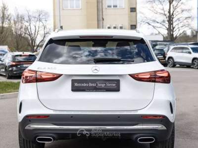 Mercedes-Benz GLA AMG auto 2024 163cv camera 19" vari colori Bianco usata Monte Compatri