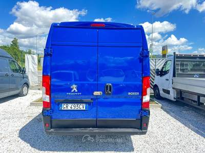 Peugeot Boxer 330 2.2 BlueHDi 140 Iva Compresa Blu/Azzurro usata Prato