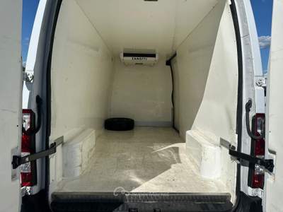 Renault Master T35 2.3 dCi 130 Coibentato Iva Compresa Bianco usata Prato