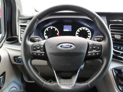 Ford Tourneo Custom tourneo custom 320 2.0 tdci 150cv Titanium L1H1 E6.2 Grigio usata Casalmaggiore