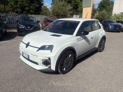 Renault 5 E-Tech Electric 40 KWH evolution 120 cv urban range usata TREVIGLIO