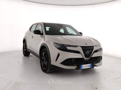 Alfa Romeo Junior My25 Ibrida 1.2145cv Hybrid Edct6 Beige usata Caserta