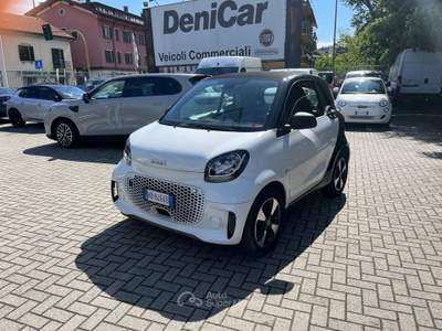 Smart ForTwo Fortwo eq Passion 4,6kW Bianco usata Milano