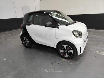 Smart ForTwo Fortwo eq Passion 4,6kW Bianco usata Milano
