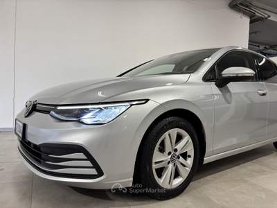 Volkswagen Golf 2.0 TDI 150 CV LIFE C.AUTOMATICO CARPLAY SENSORI Argento usata Brescia